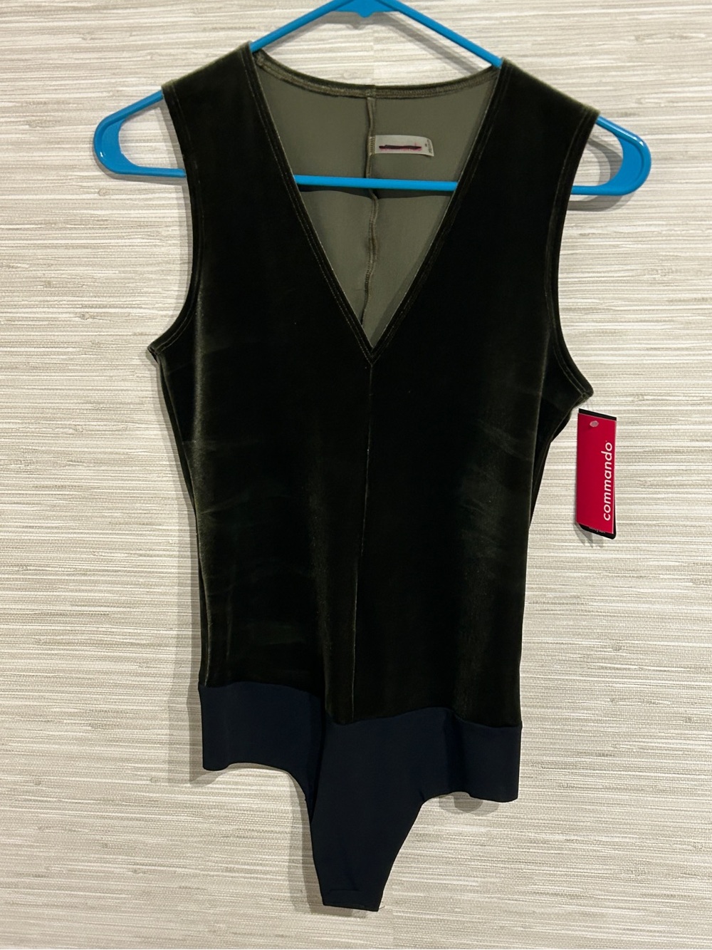 Commando Velvet V-Neck Bodysuit Womens Medium NWT Dark Olive Green Thong